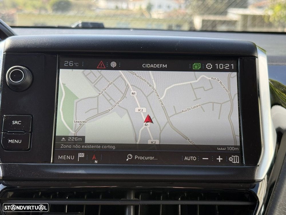 Peugeot 2008 1.2 PureTech Allure - 11