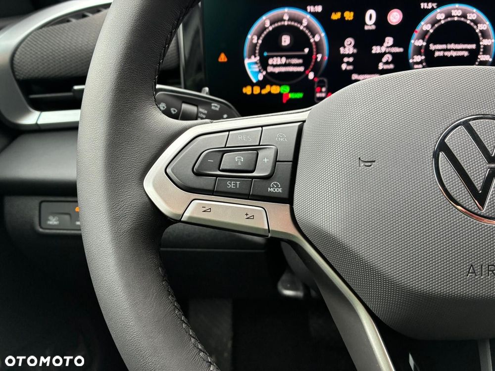 Volkswagen T-Roc - 10