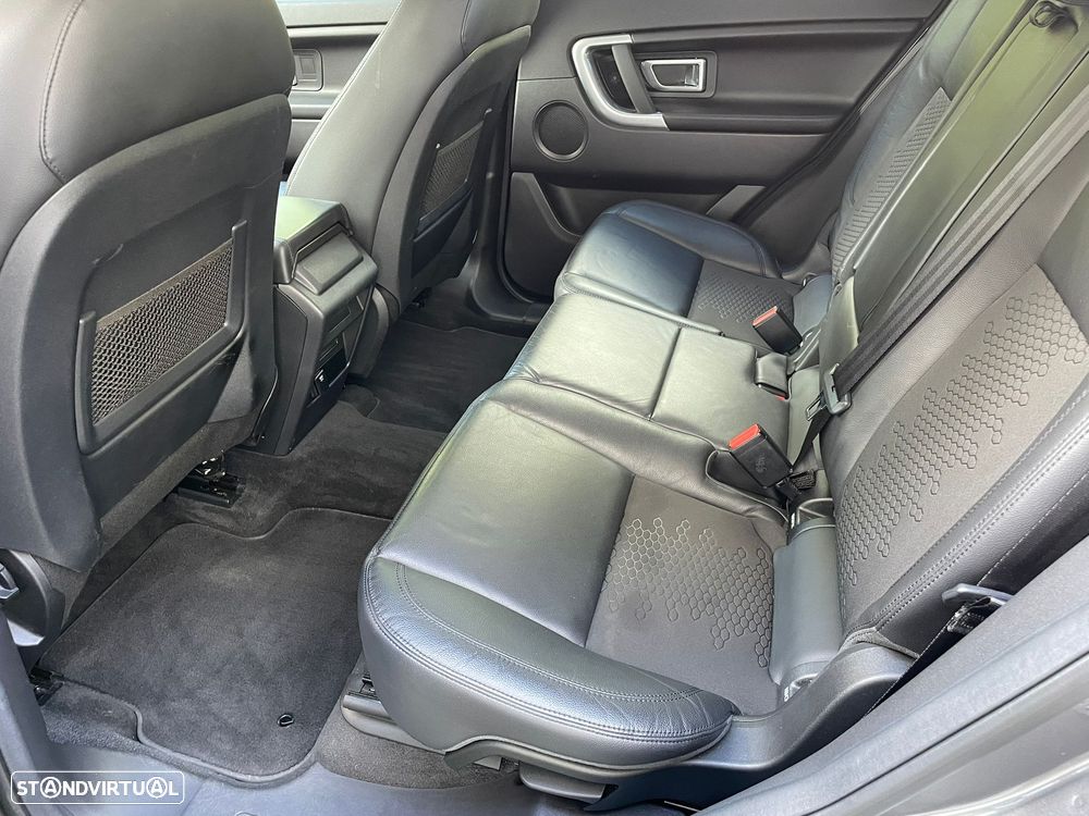 Land Rover Discovery Sport 2.0 TD4 HSE Auto - 7