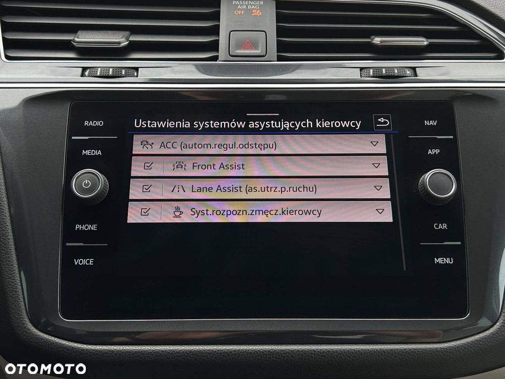 Volkswagen Tiguan 2.0 TSI 4Mot Elegance DSG - 29