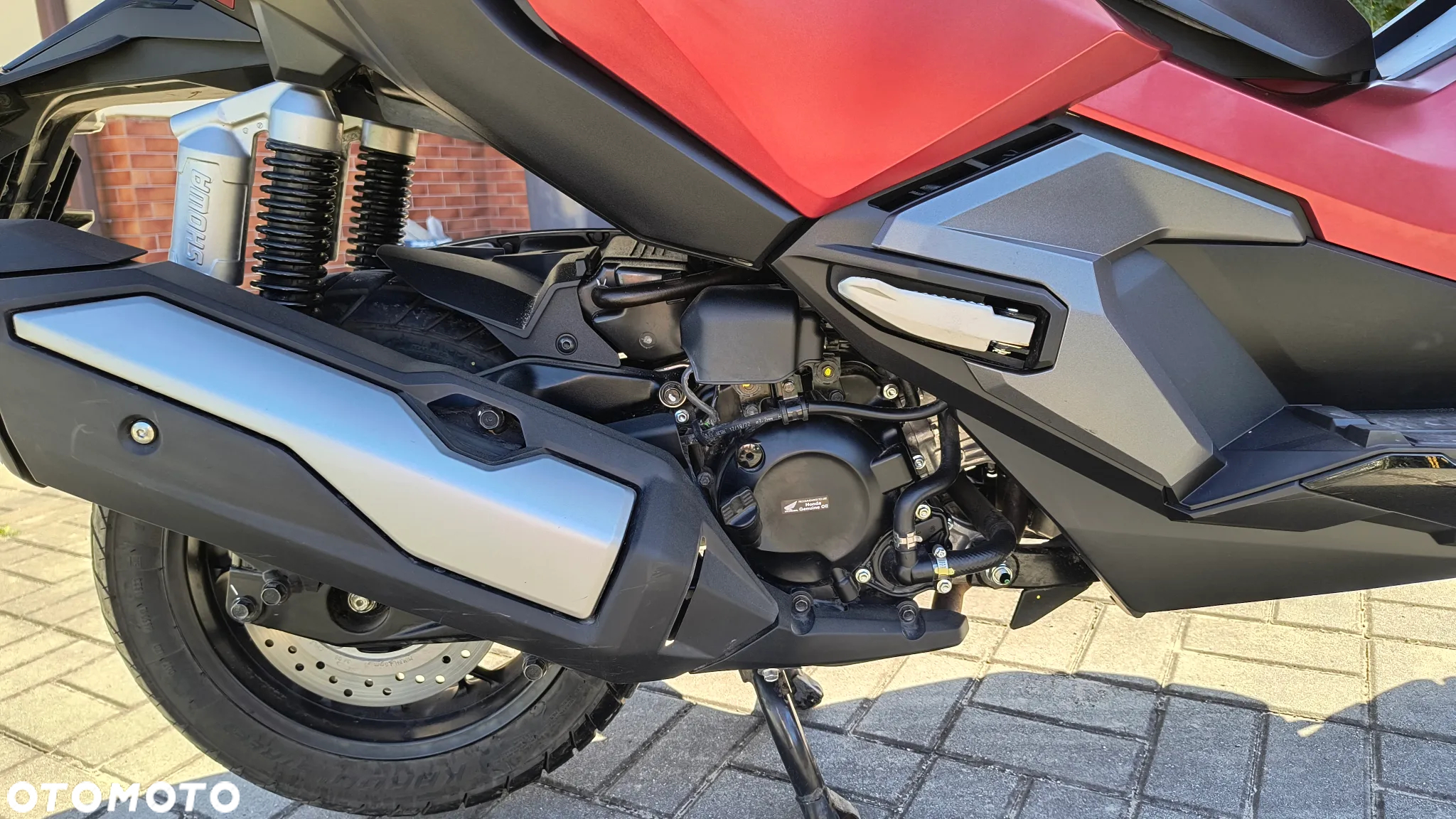 Honda ADV350 - 11