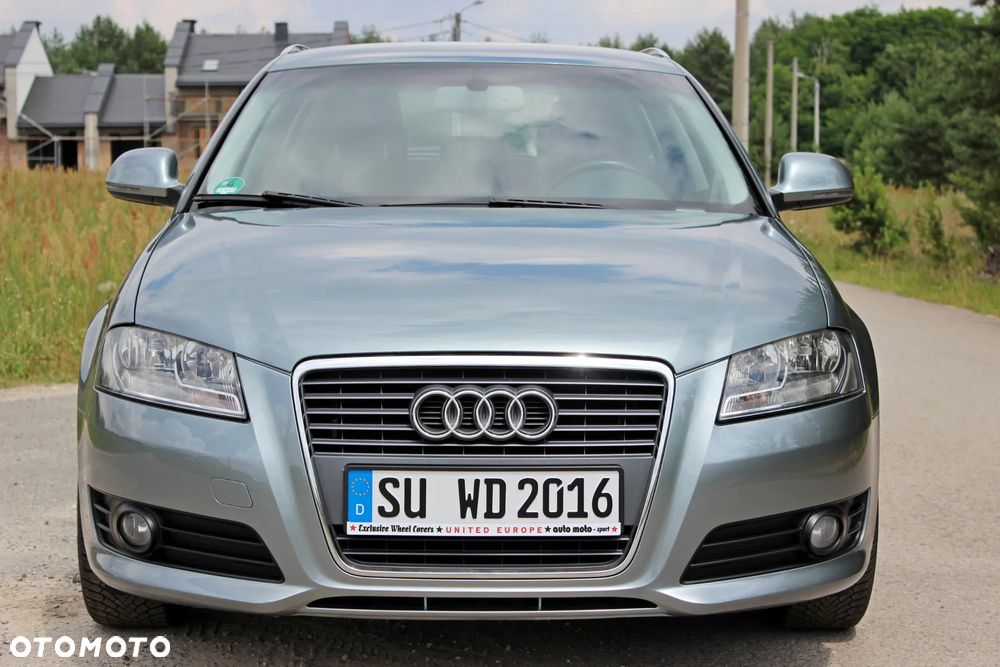 Audi A3 Sportback 1.6 Attraction - 12