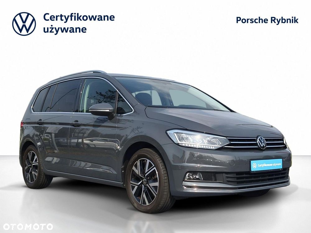 Volkswagen Touran - 8