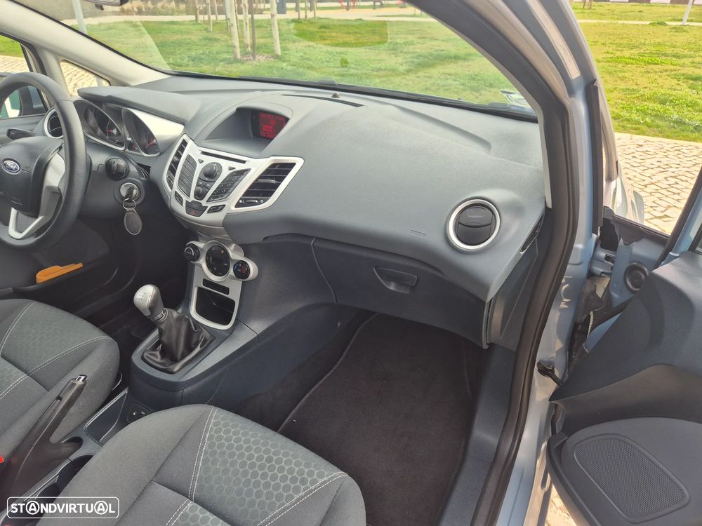 Ford Fiesta 1.25 Titanium 124g - 10