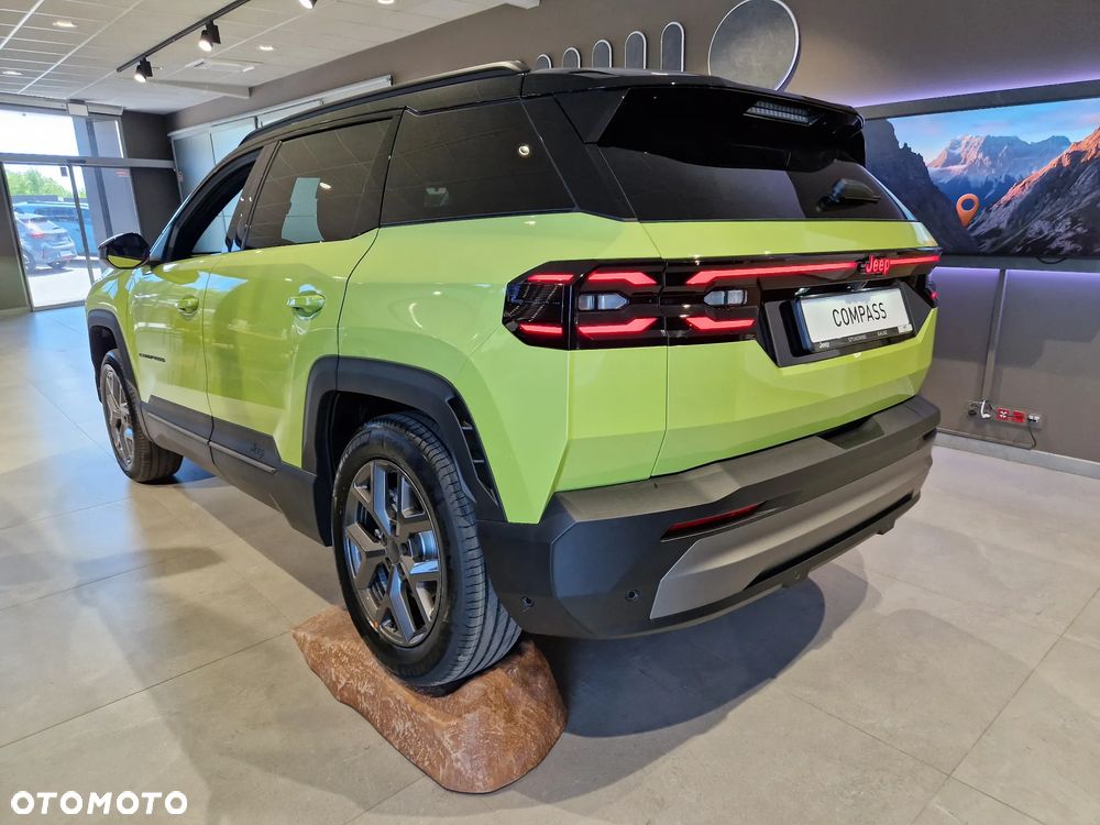 Jeep Compass 1.2 T3 mHEV First Edition FWD DCT - 12
