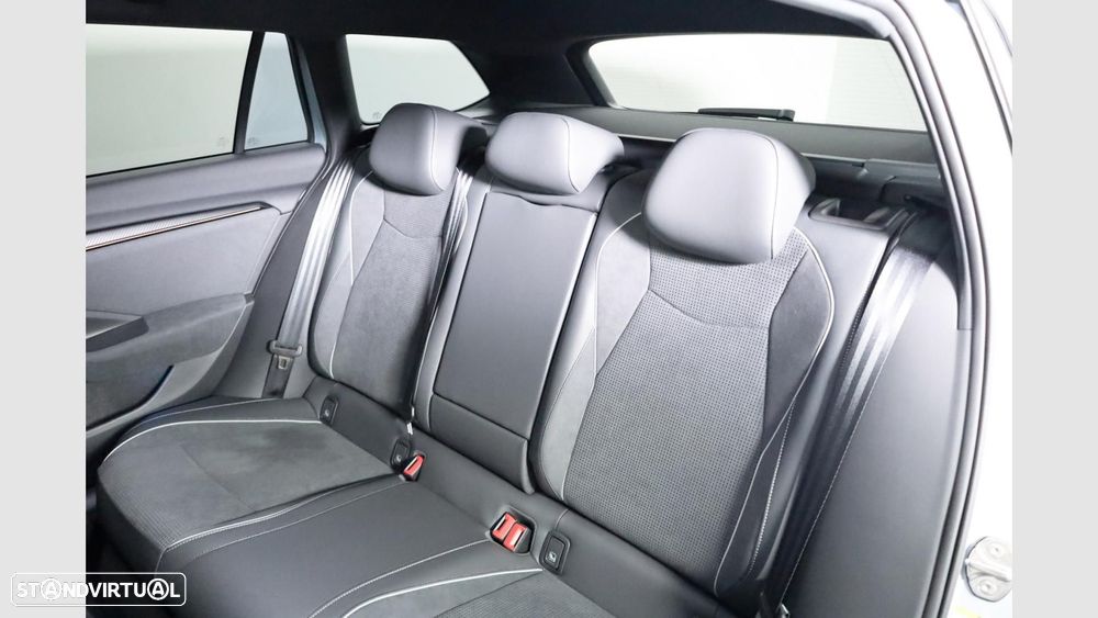 Skoda Superb 1.5 TSI iV Sportline DSG - 17
