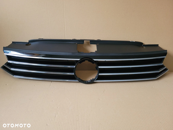 GRILL ATRAPA VW PASSAT B8 3G0853653D 3G0853651H 3G0853651J