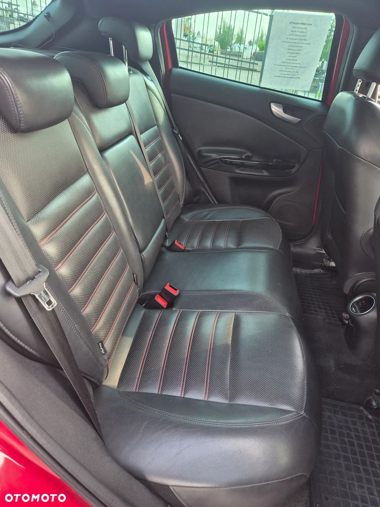Alfa Romeo Giulietta 2.0 JTDM 16V - 12