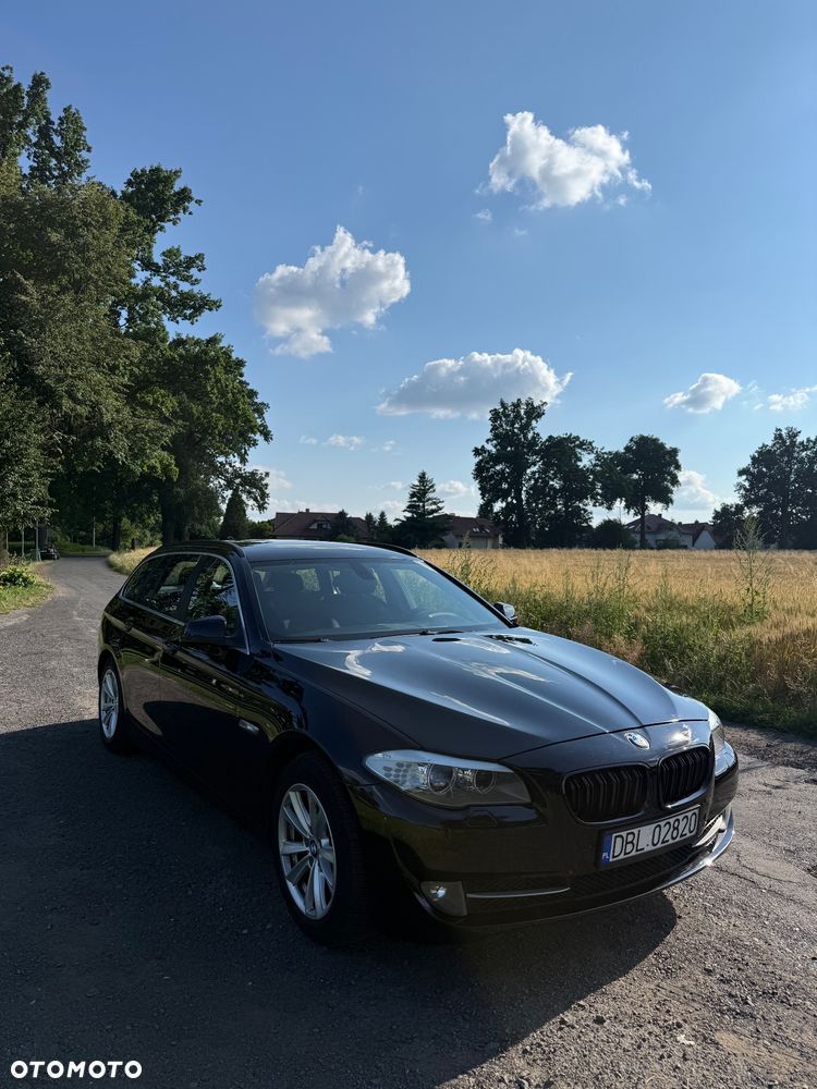 BMW Seria 5 520i - 1