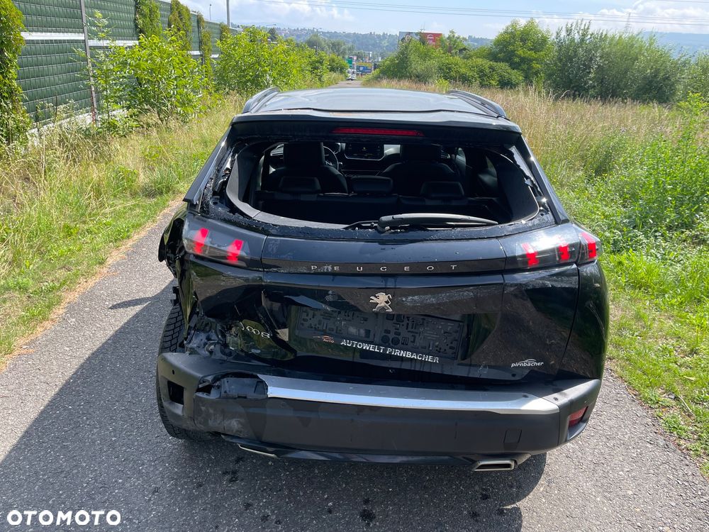 Peugeot 2008 PureTech 130 Active - 11