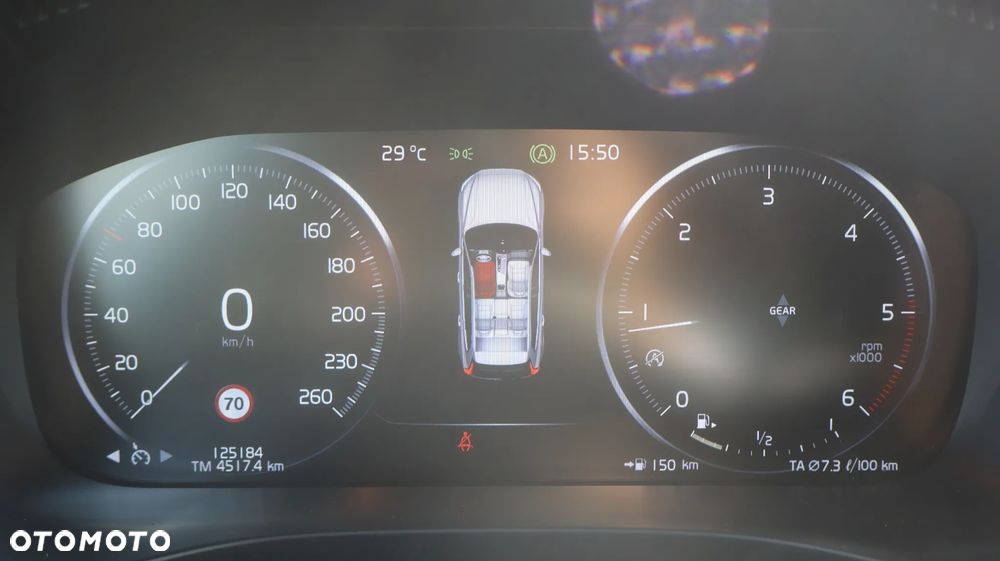 Volvo XC 60 D3 R-Design - 16