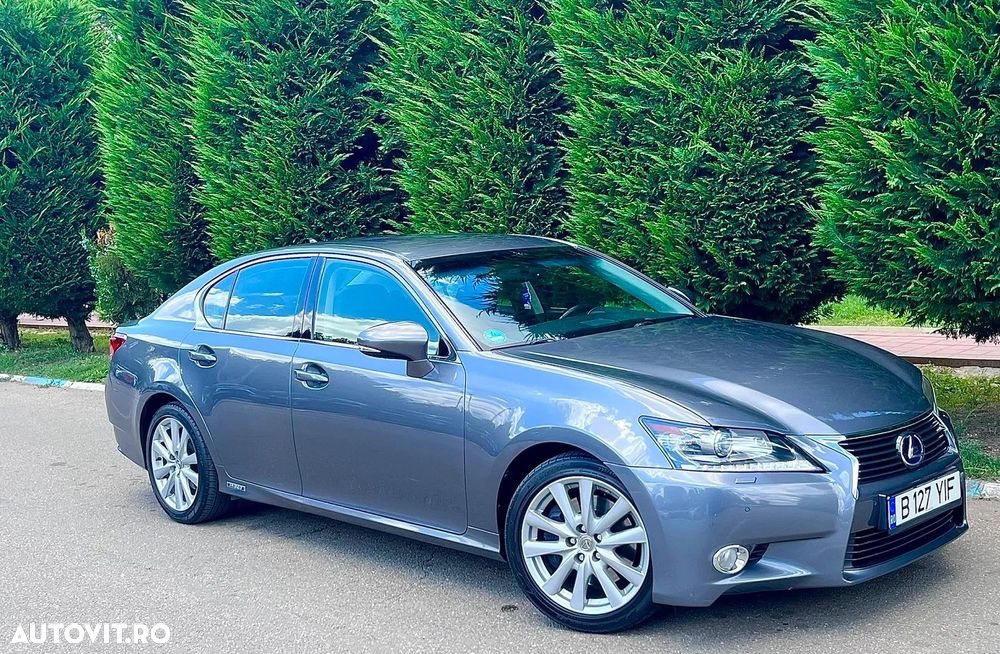 Lexus Seria GS - 8