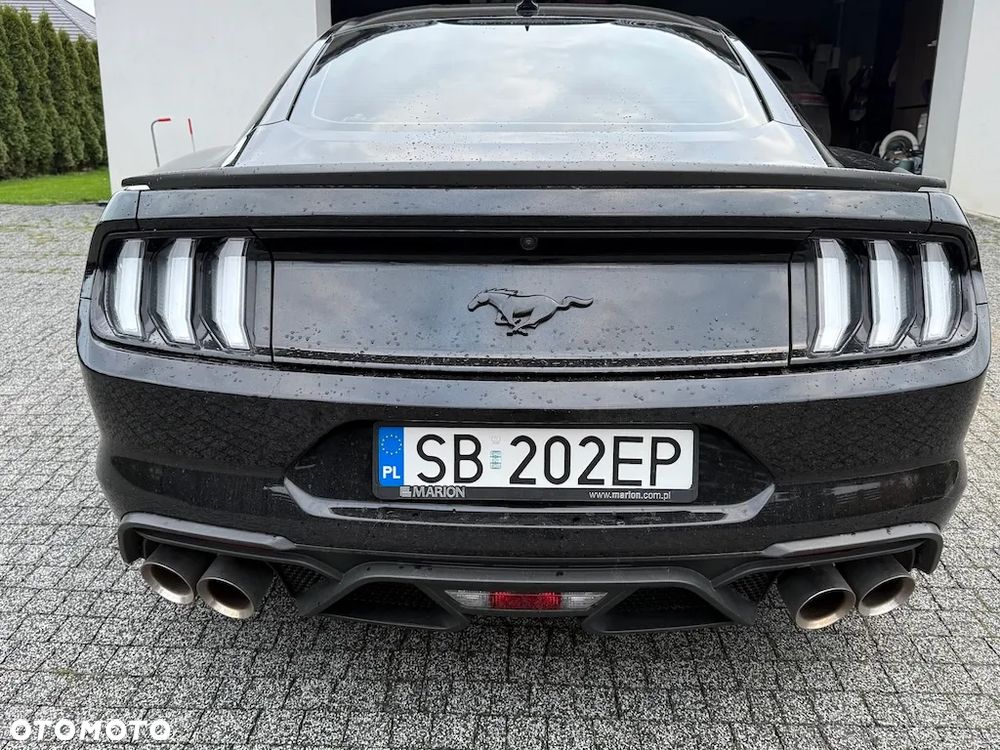 Ford Mustang - 8