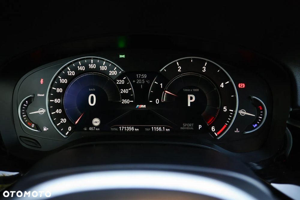 BMW Seria 5 520d M Sport Edition - 25