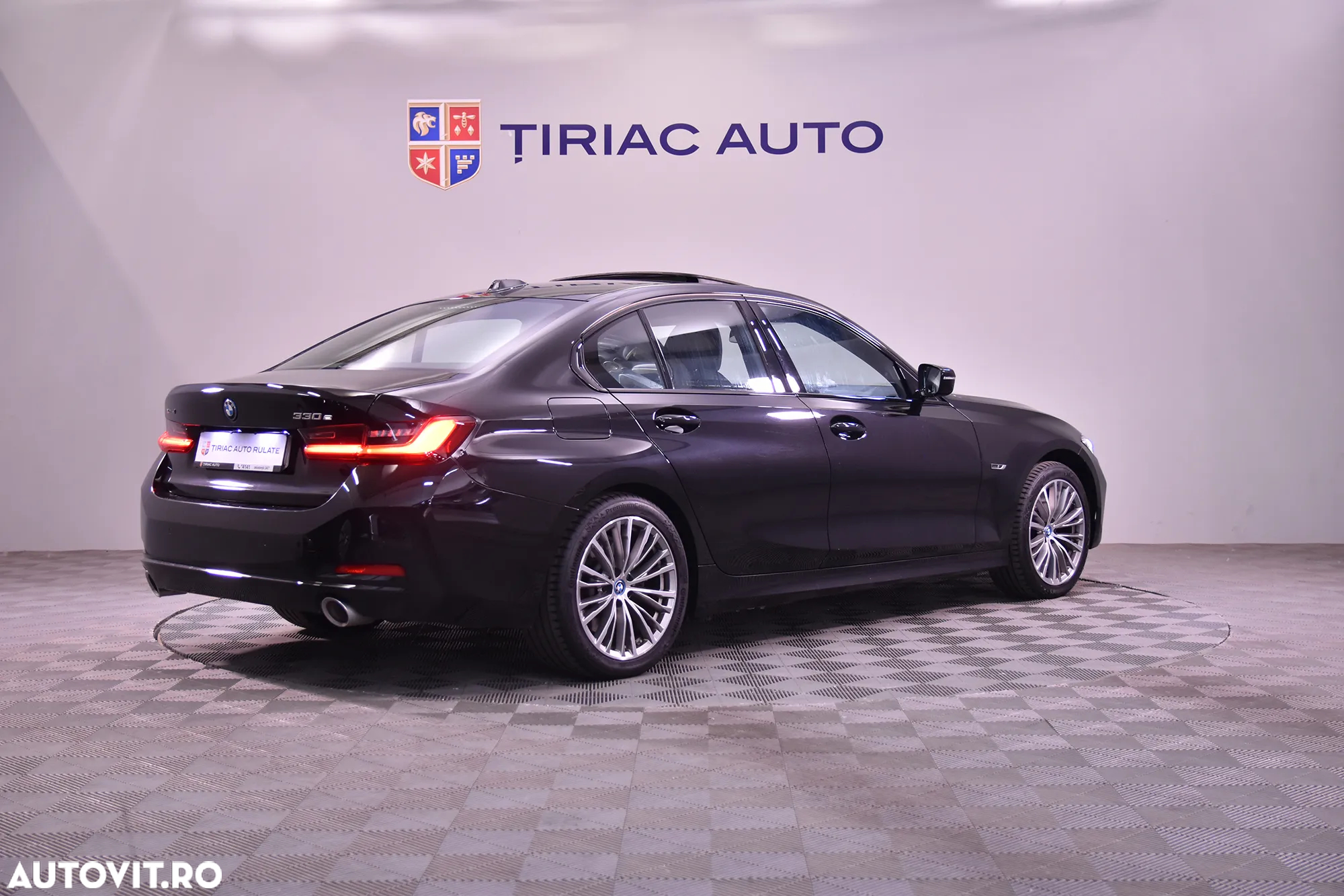 BMW Seria 3 330e xDrive AT PHEV - 5