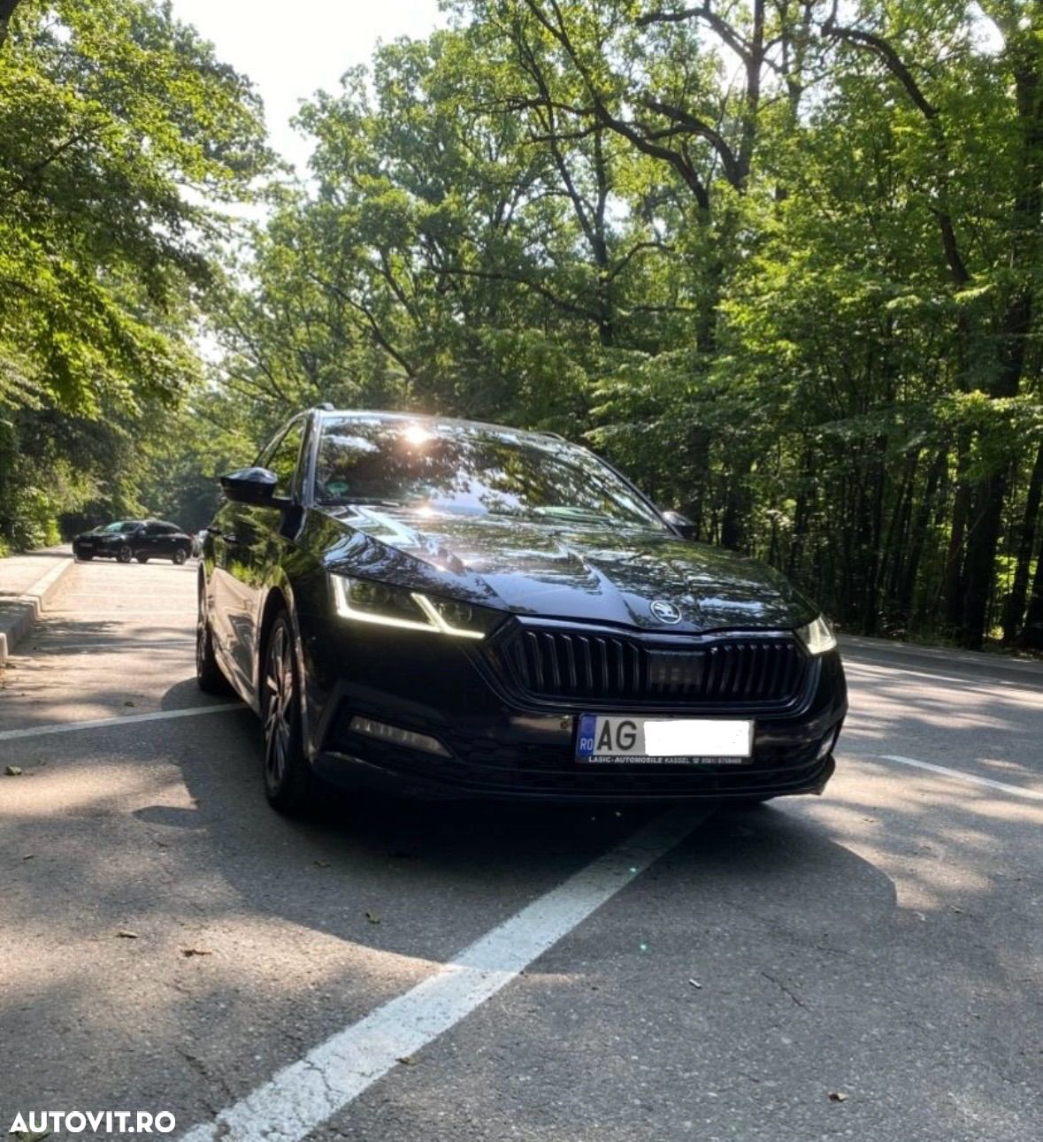 Skoda Octavia 2.0 TDI DSG Style - 1