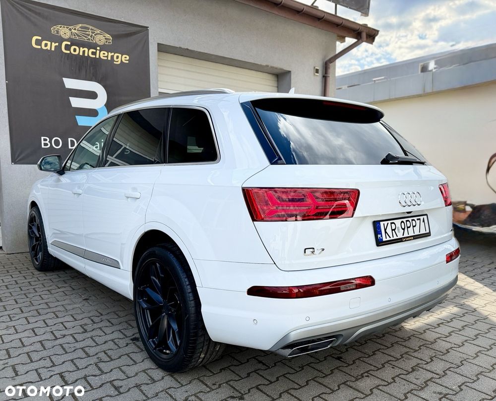 Audi Q7 - 4