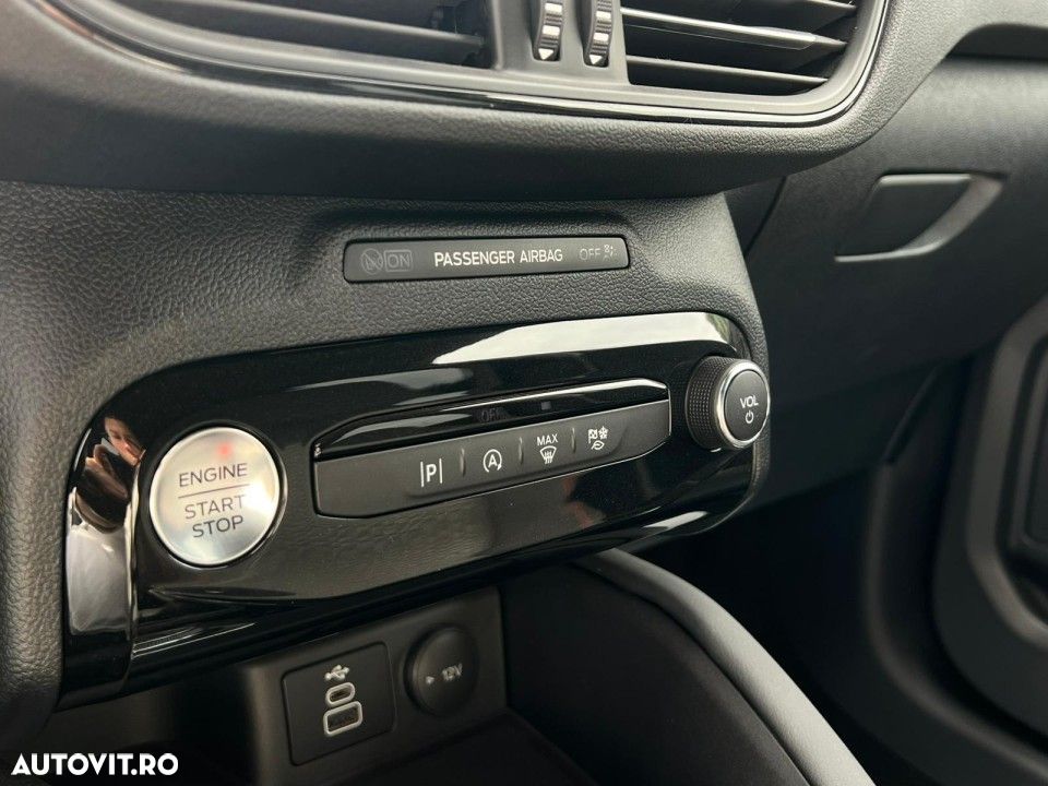 Ford Kuga - 19