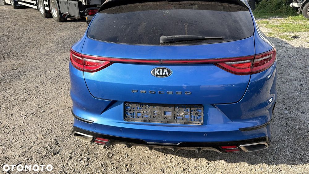 Kia ProCeed 1.6 T-GDI DCT7 OPF GT - 17