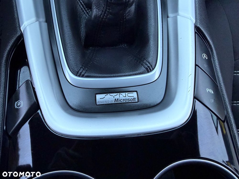 Ford Mondeo - 27