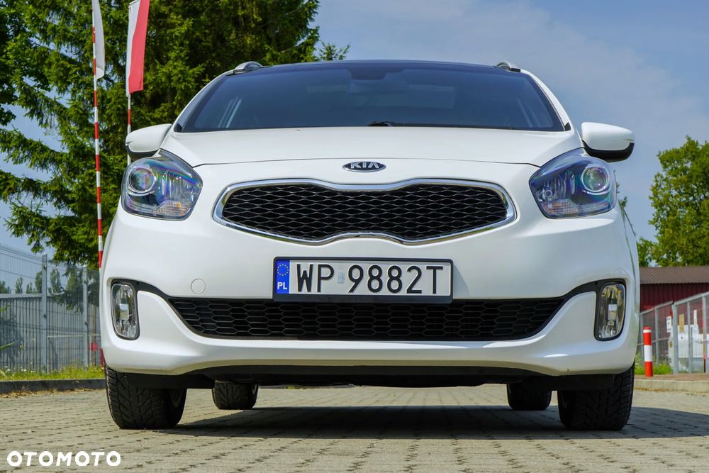 Kia Carens 1.7 CRDi L DCT - 4