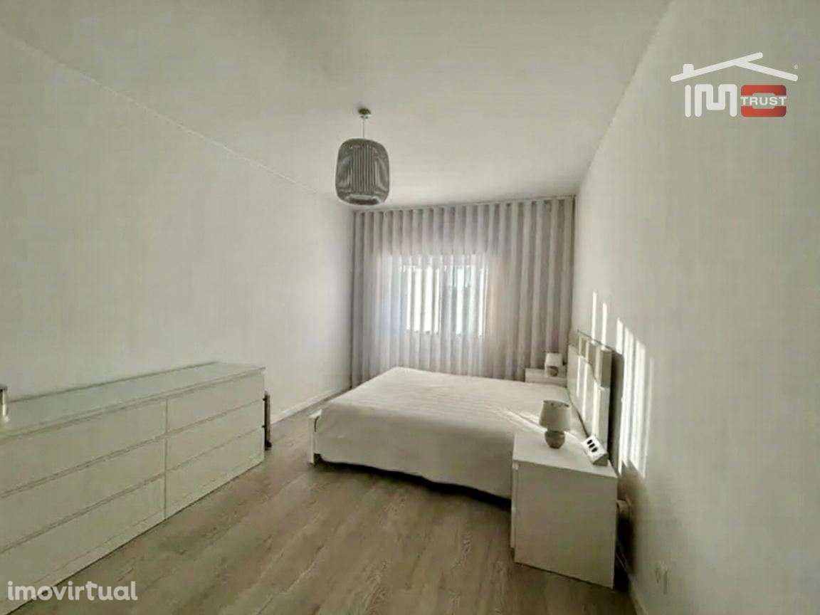 Apartamento T3 Montijo - Coz. Equipada, Terraço, Varanda, AC, Eleva... - Grande imagem: 5/9