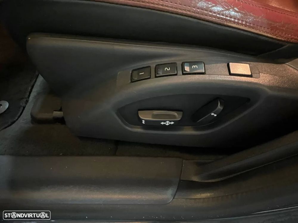 Volvo V60 D2 Summum - 18