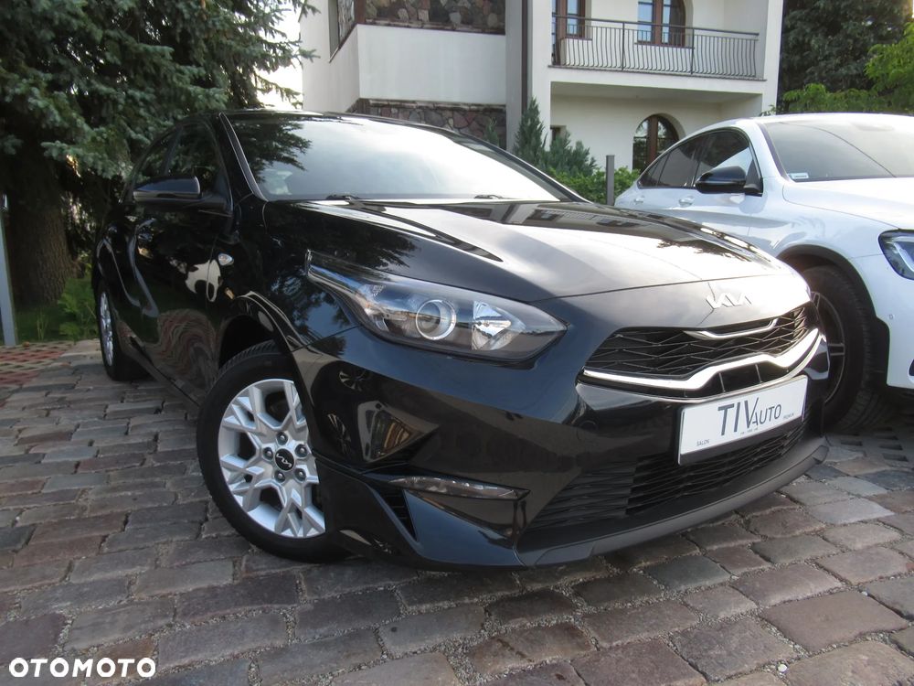 Kia Ceed 1.5 T-GDI M - 1