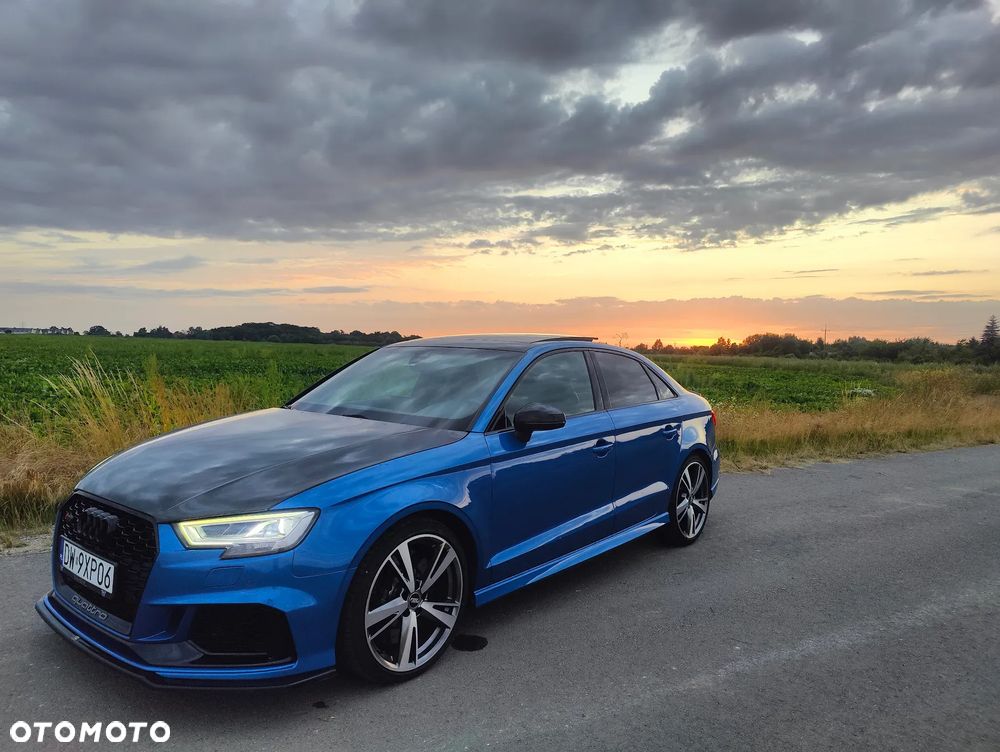 Audi RS3 Limousine - 10