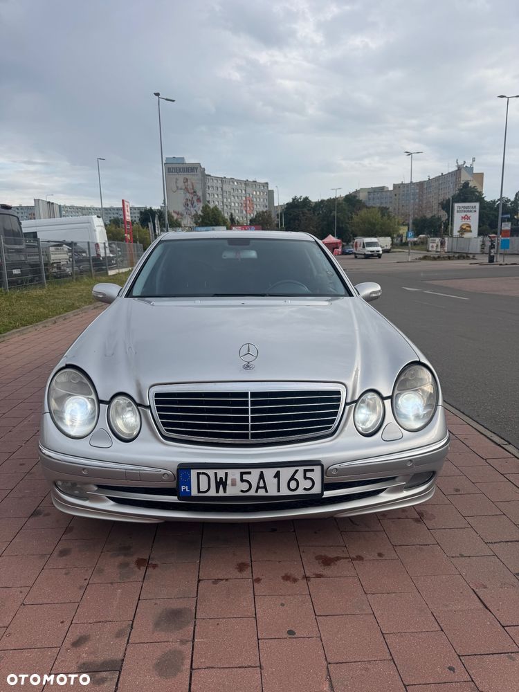 Mercedes-Benz Klasa E 500 T Avantgarde - 2