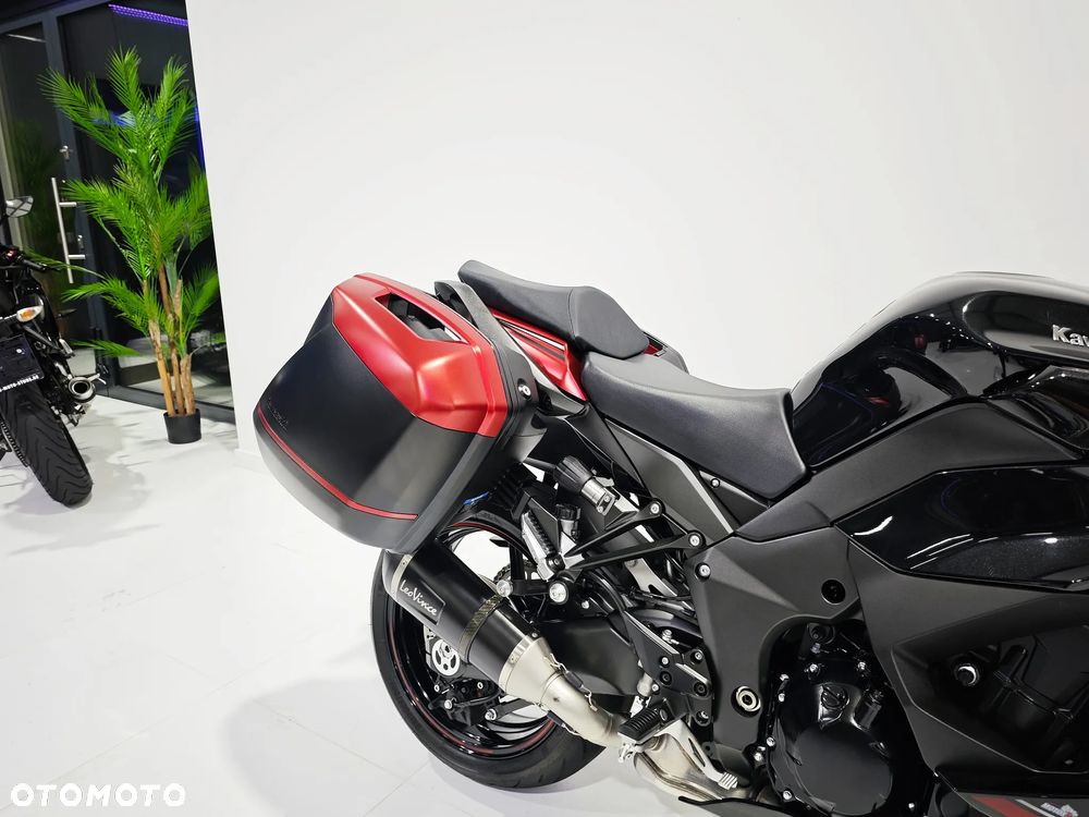 Kawasaki Ninja 1000 SX - 11