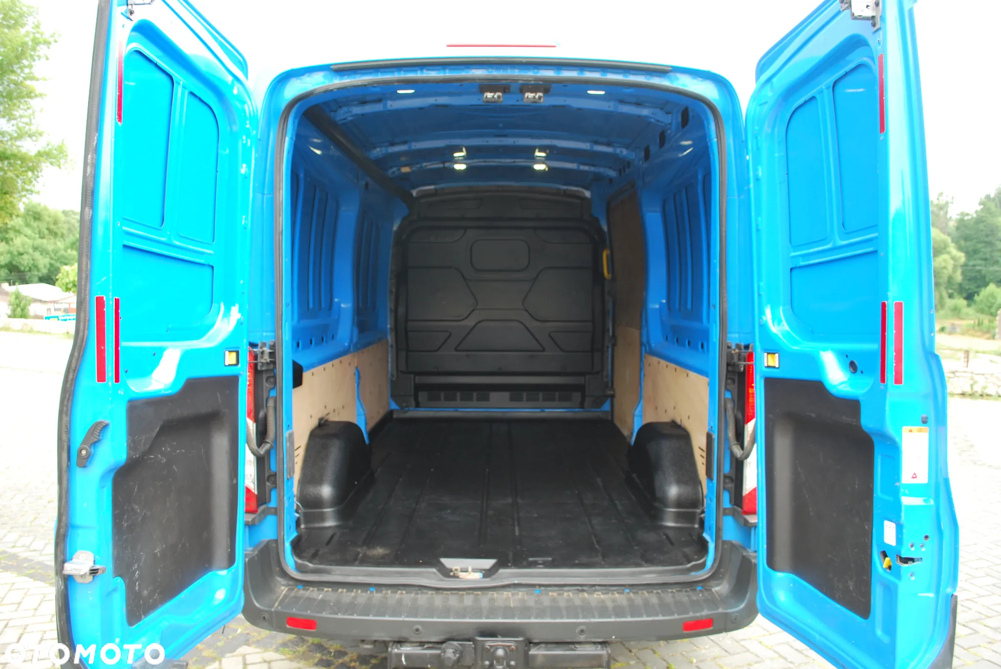 Ford Transit 2.2tdci 125KM L3H2 - 13