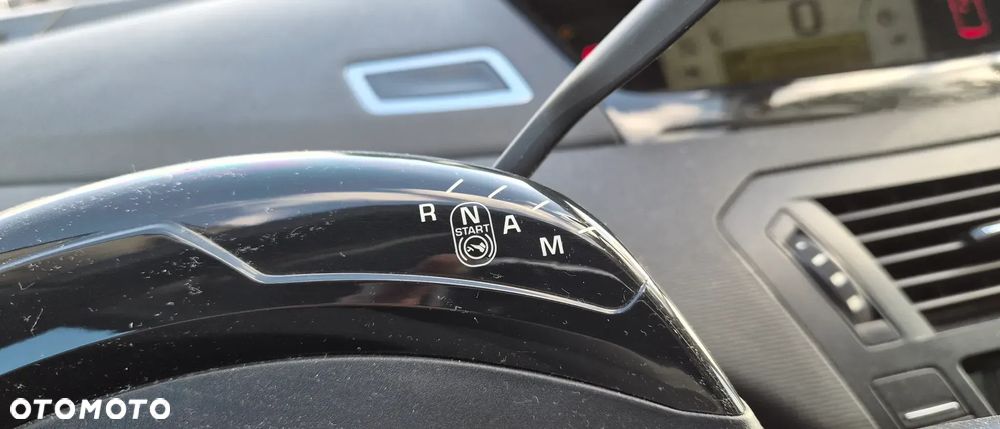 Citroën C4 Grand Picasso - 19