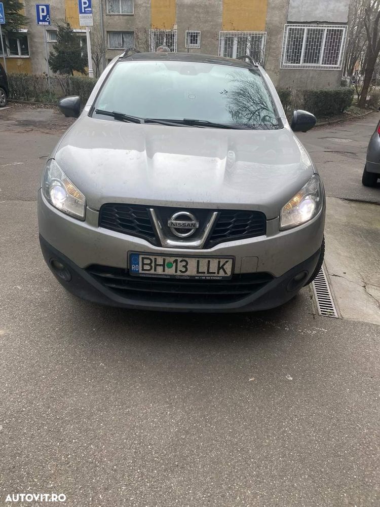Nissan Qashqai - 1