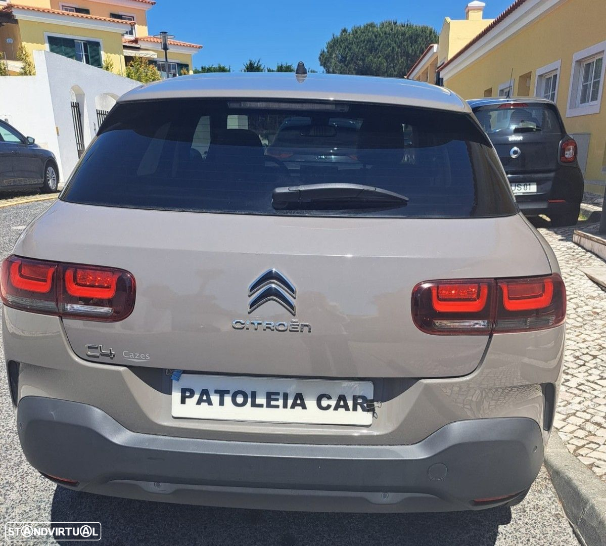 Citroën C4 Cactus 1.2 PureTech Shine EAT6 - 4
