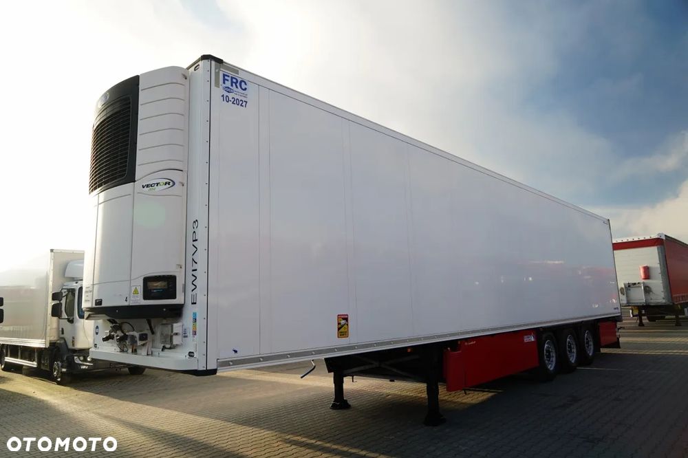 Schmitz Cargobull CHŁODNIA / CARRIER VECTOR 1550 / 2x  OŚ PODNOSZONA / DOPPELSTOCK / KOSZE NA PALETY - 2