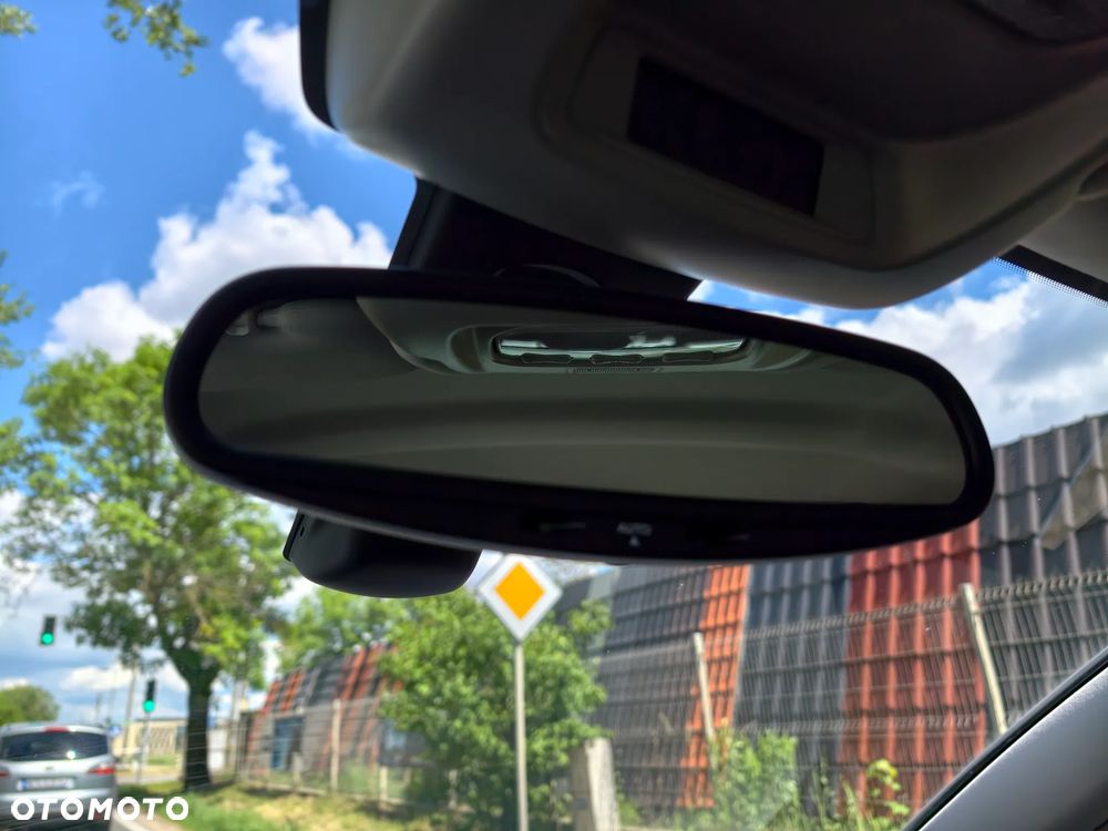 Citroën C5 2.0 HDi Exclusive - 16