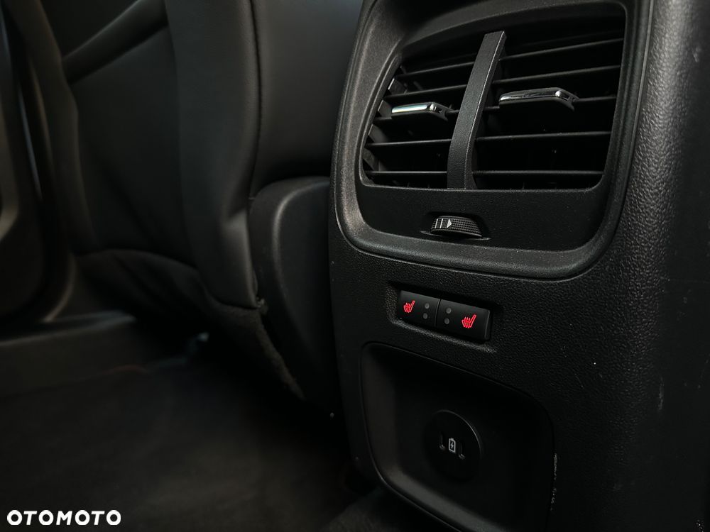 Ford Kuga 2.5P PHEV FWD ST-Line eCVT - 14