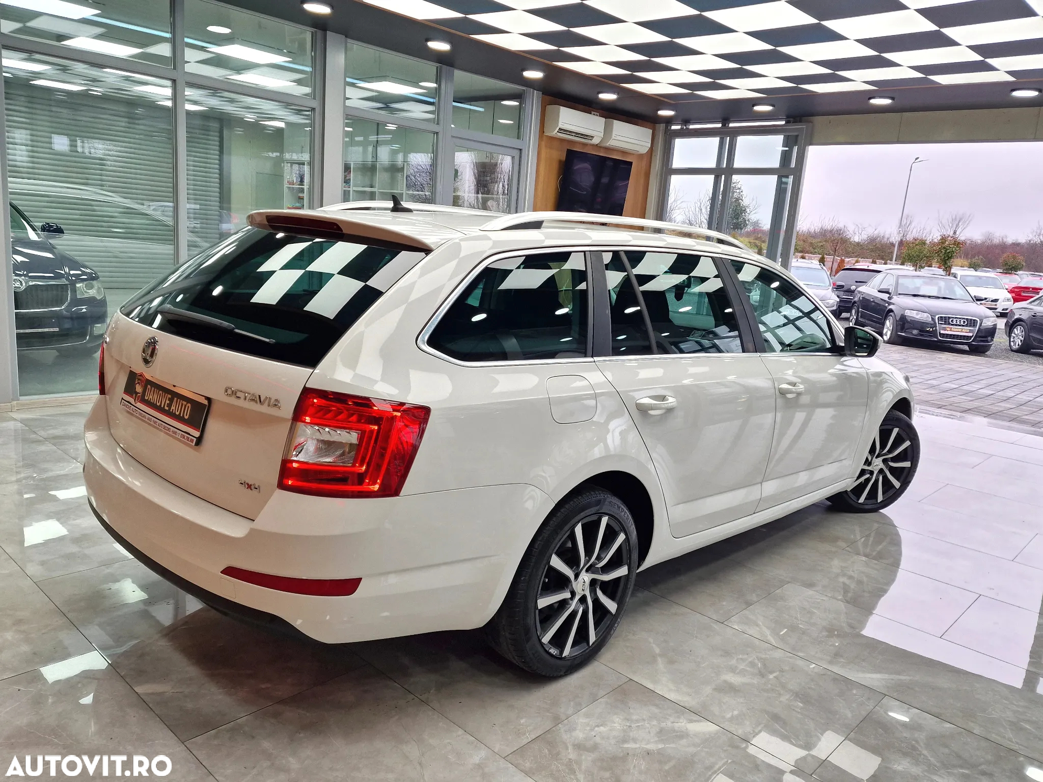 Skoda Octavia 2.0 TDI 4x4 Drive - 5
