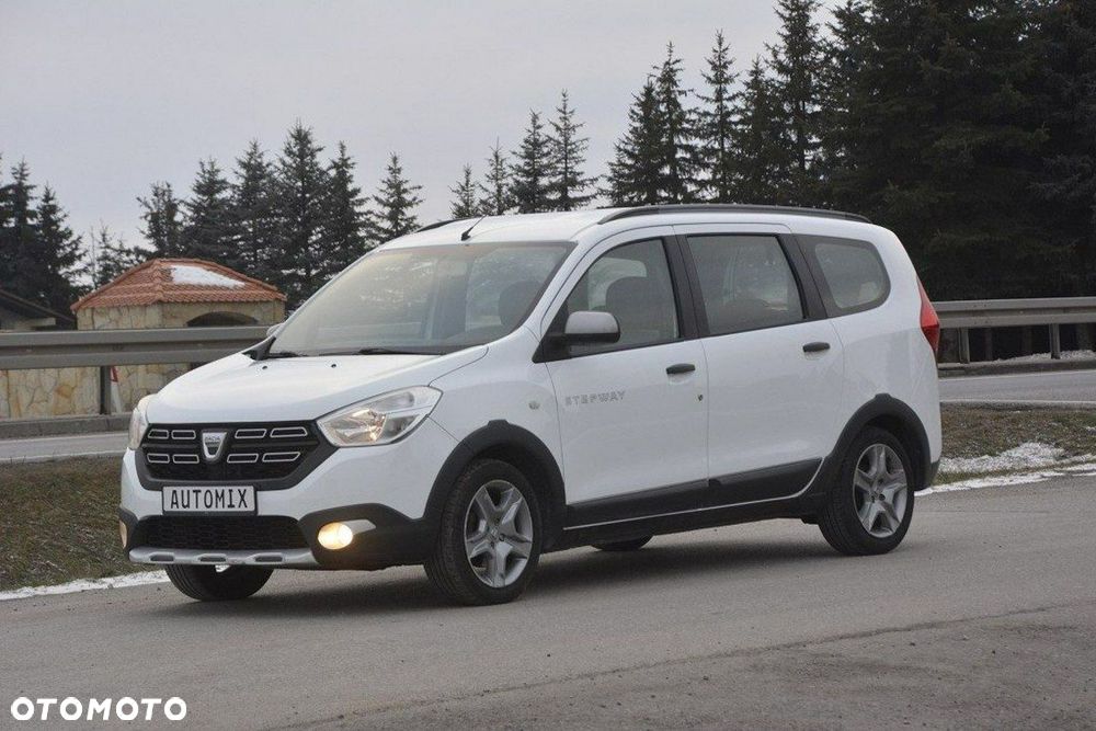 Dacia Lodgy 1.2 TCe Stepway - 3