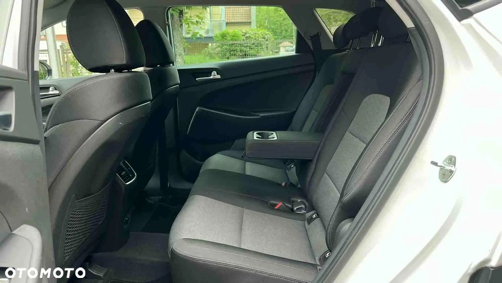 Hyundai Tucson 1.6 GDI BlueDrive Comfort 2WD - 13