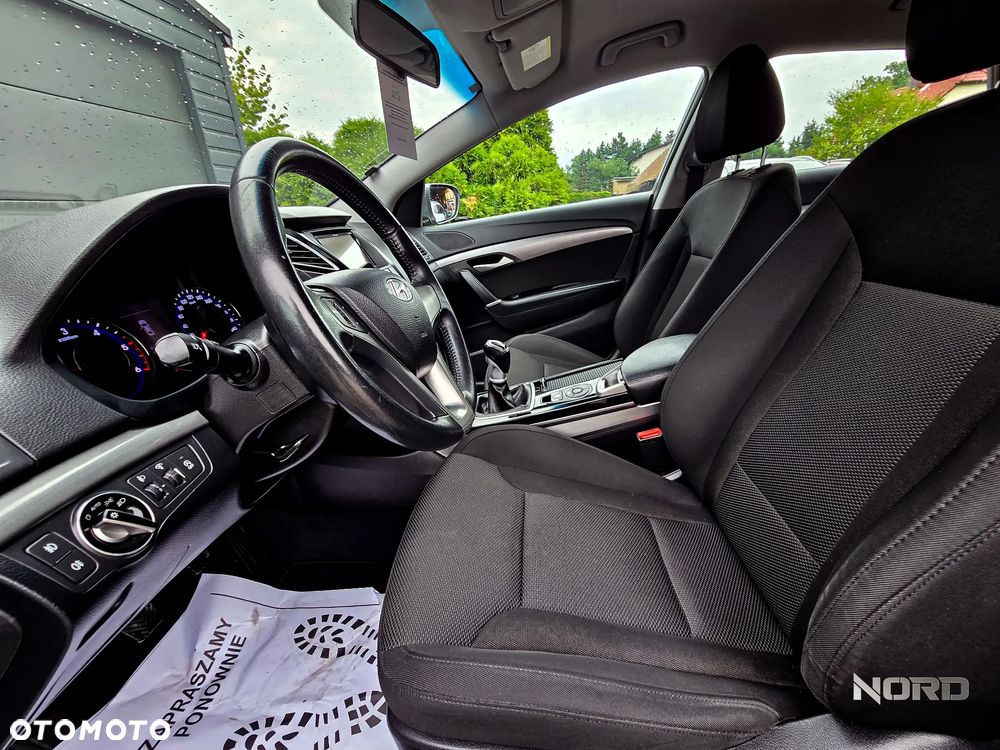 Hyundai i40 Kombi 1.7 CRDi Classic - 11