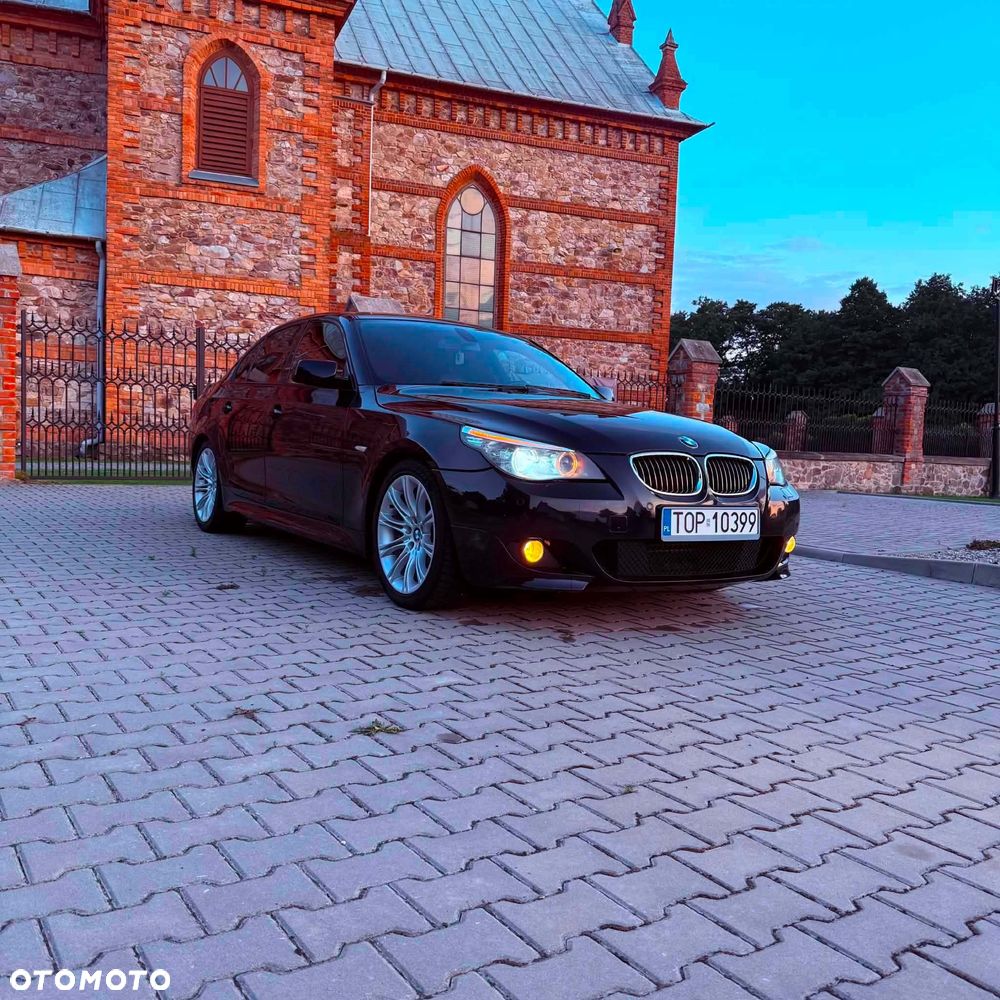 BMW Seria 5 525i - 1