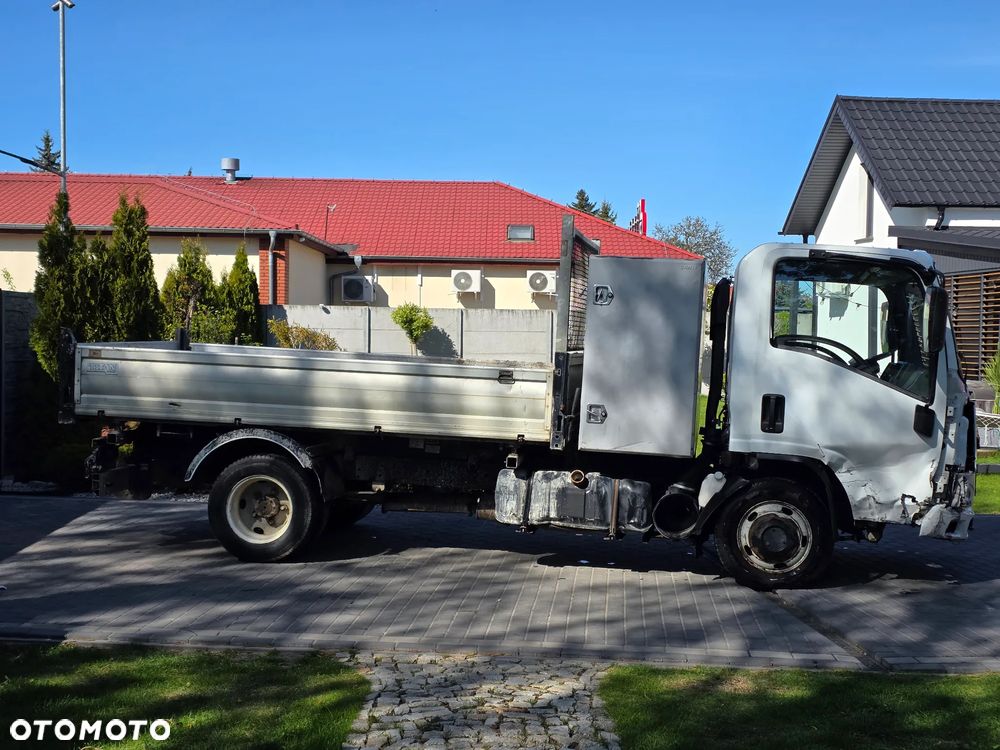 Isuzu Di - 5
