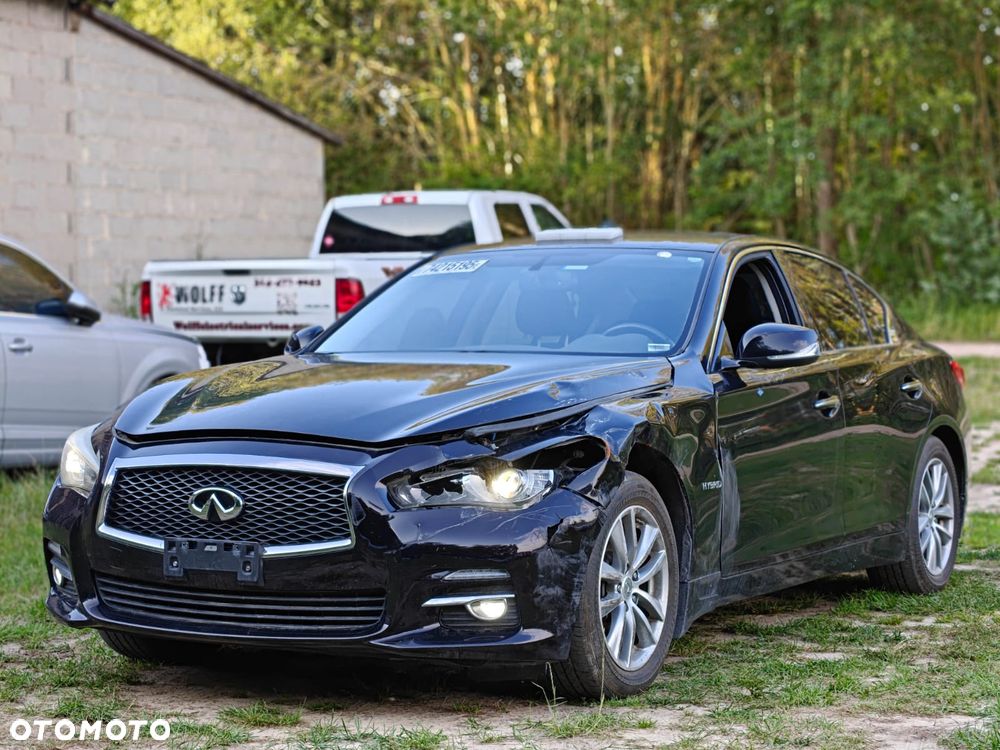 Infiniti Q50 Q50S Hybrid AWD - 2