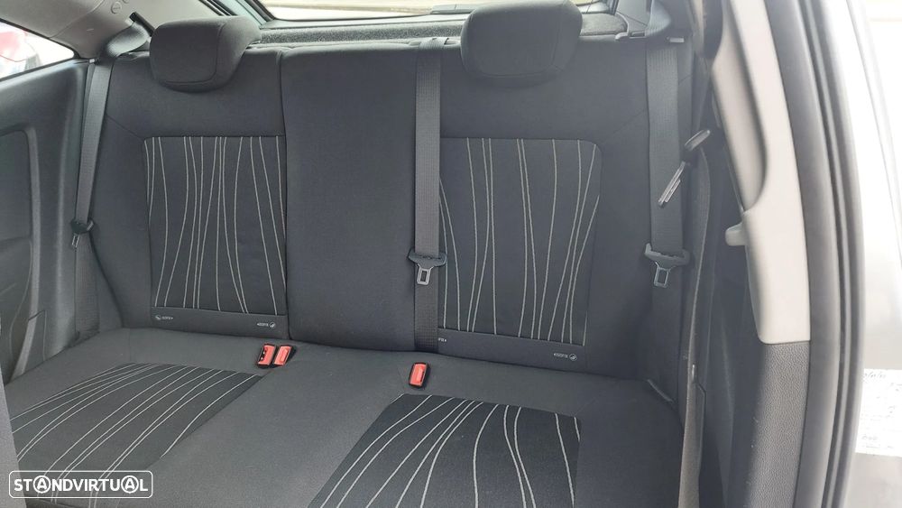 Opel Corsa 1.4 16V Edition - 23