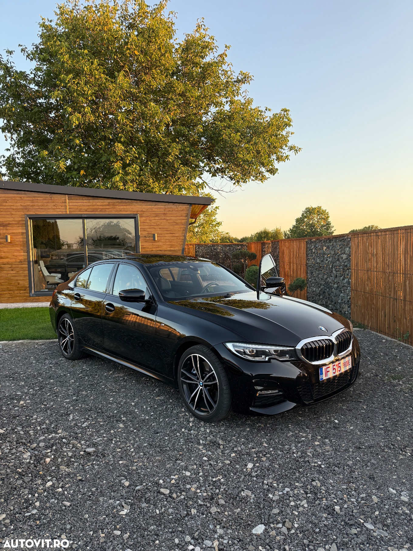 BMW Seria 3 330e Aut. M Sport - 22