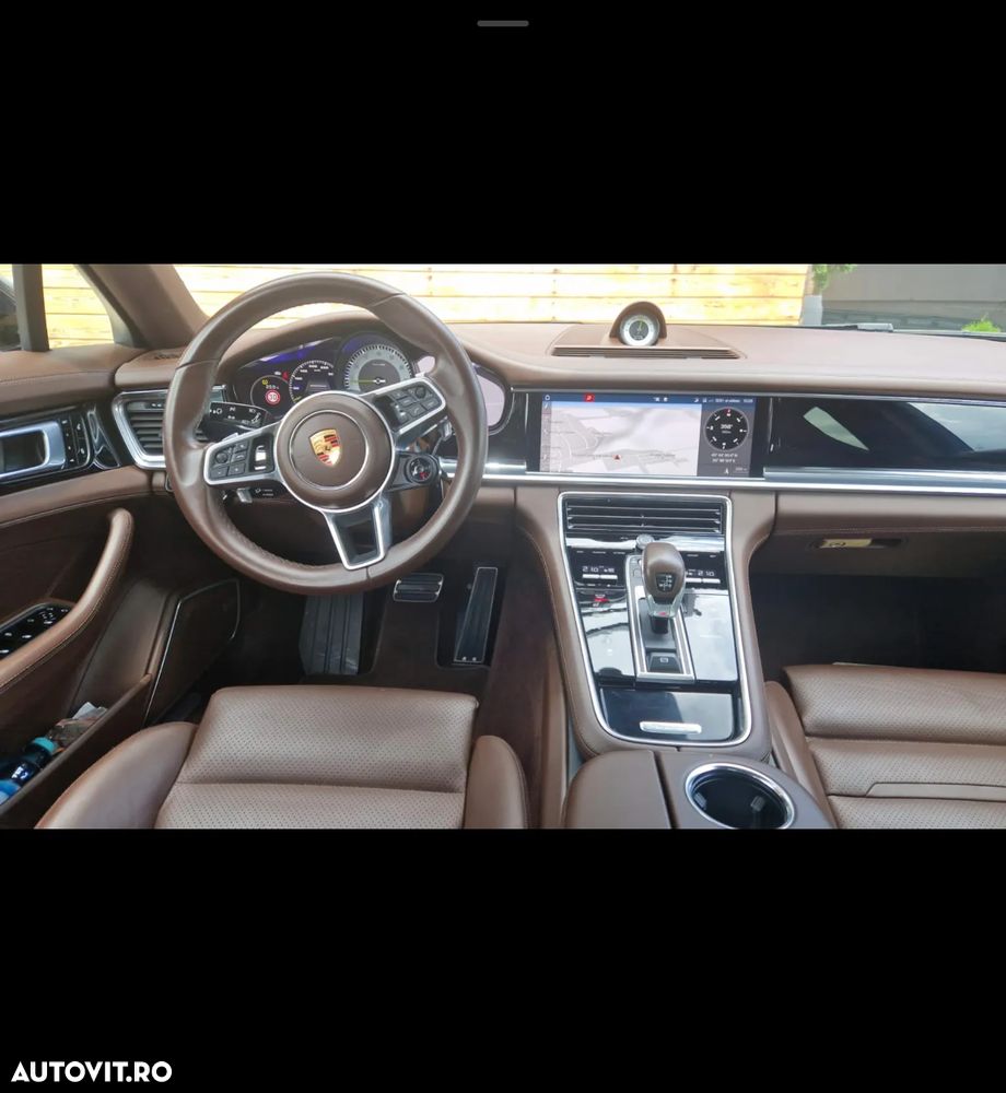 Porsche Panamera 4 E-Hybrid Executive - 3