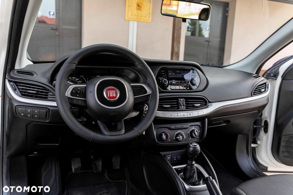 Fiat Tipo 1.4 16V More - 26
