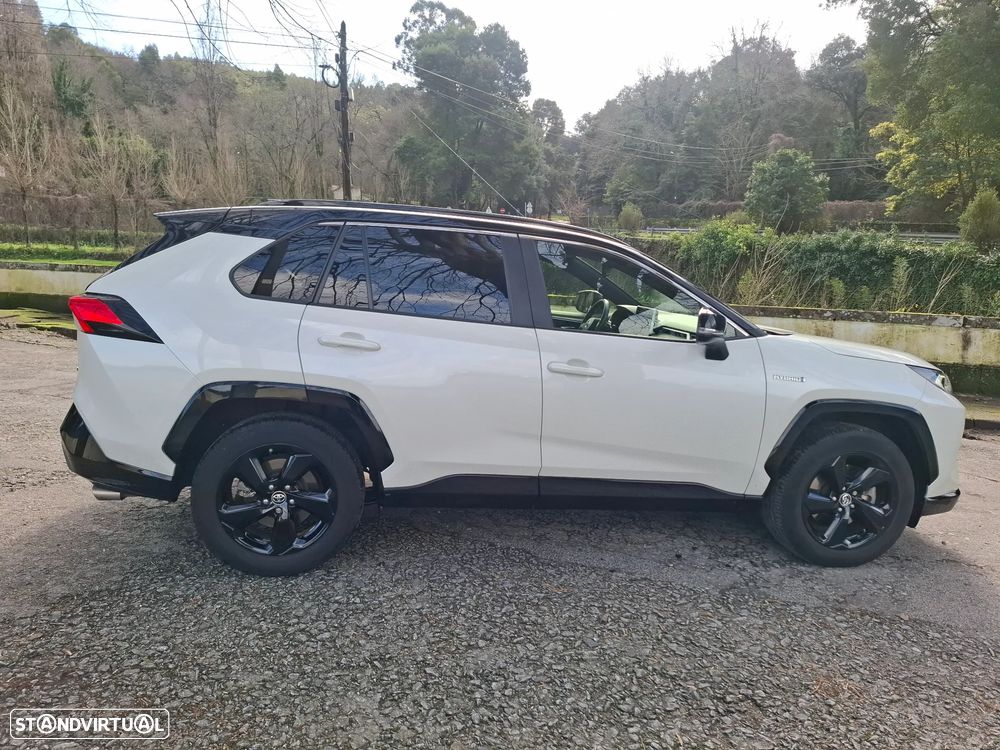 Toyota RAV4 2.5 HDF Active - 4